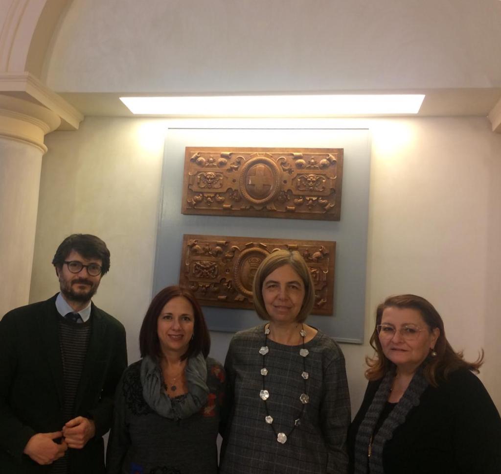 Salvo Barrano Presidente ANA con le Senatrici M5S della Commissione Cultura Margherita Corrado Danila De Lucia e la capogruppo Bianca Laura Granato Salvo Barrano Presidente ANA con le Senatrici M5S della Commissione Cultura Margherita Corrado Danila De Lucia e la capogruppo Bianca Laura Granato